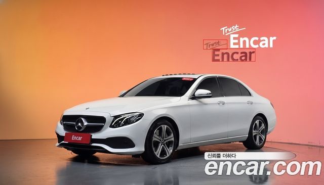 Mercedes-Benz E-Class 2019 — photo 1