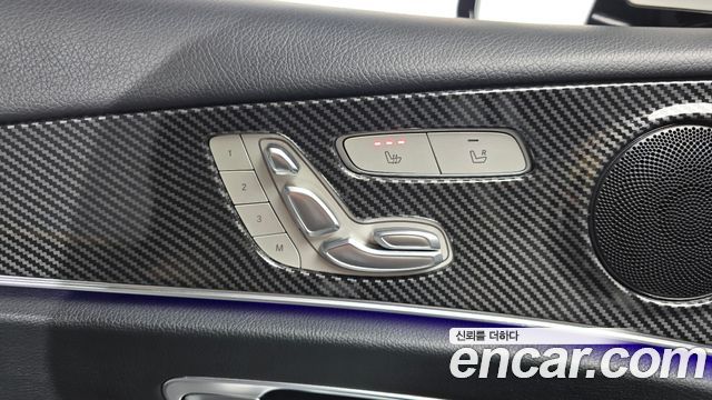 Mercedes-Benz E-Class 2019 — photo 30