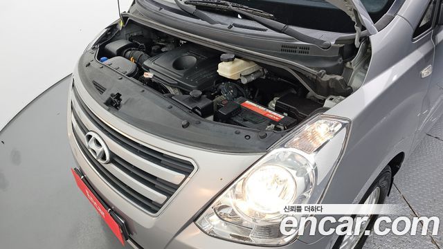 Hyundai Starex 2016 — photo 6