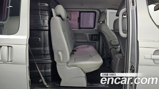 Hyundai Starex 2016 — photo 13