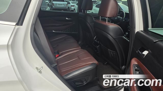 Hyundai Santafe 2019 — photo 9
