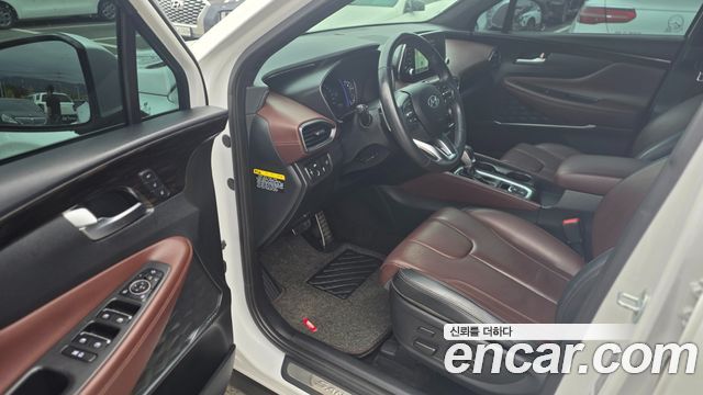 Hyundai Santafe 2019 — photo 12