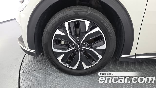Kia EV6 2022 — photo 5