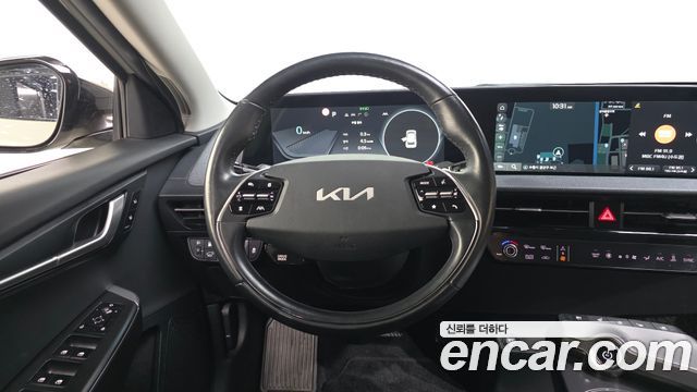 Kia EV6 2022 — photo 13