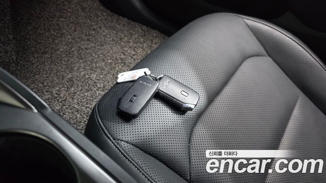 Kia EV6 2022 — photo 18