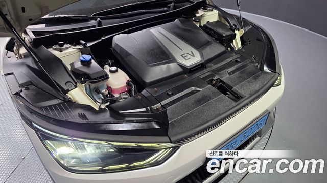 Kia EV6 2022 — photo 6