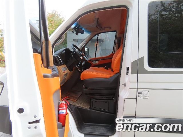 Hyundai Solati 2023 — photo 6