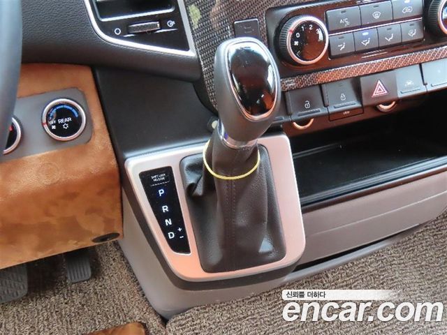 Hyundai Solati 2023 — photo 16