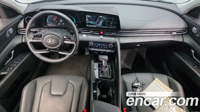 Hyundai AVANTE 2024 — photo 10