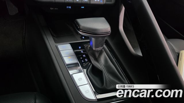 Hyundai AVANTE 2024 — photo 12