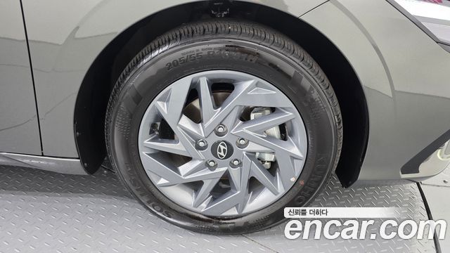Hyundai AVANTE 2024 — photo 7