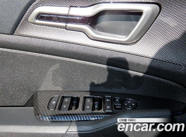 Kia Sportage 2023 — photo 11
