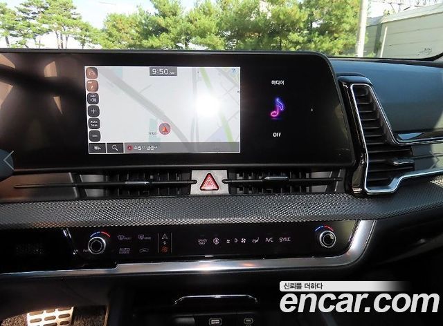 Kia Sportage 2023 — photo 13