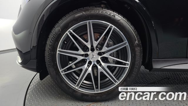 Mercedes-Benz GLC-Class 2026 — photo 5