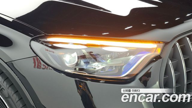 Mercedes-Benz GLC-Class 2026 — photo 8