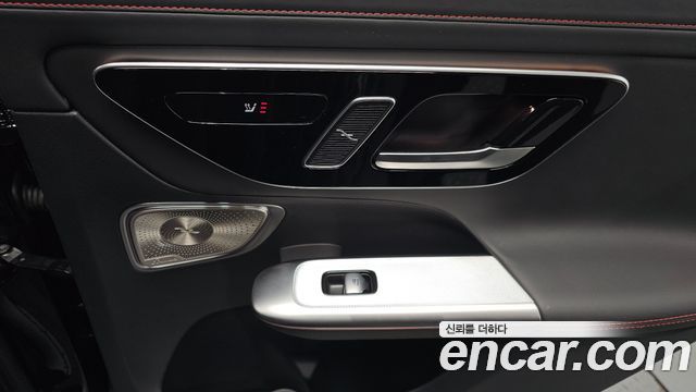 Mercedes-Benz GLC-Class 2026 — photo 33