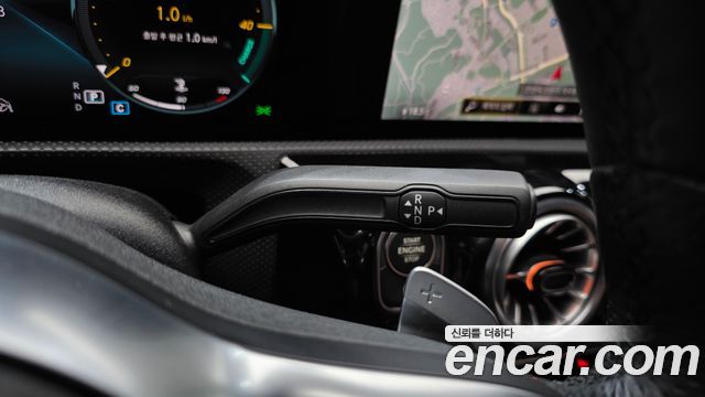 Mercedes-Benz CLA-Class 2022 — photo 12