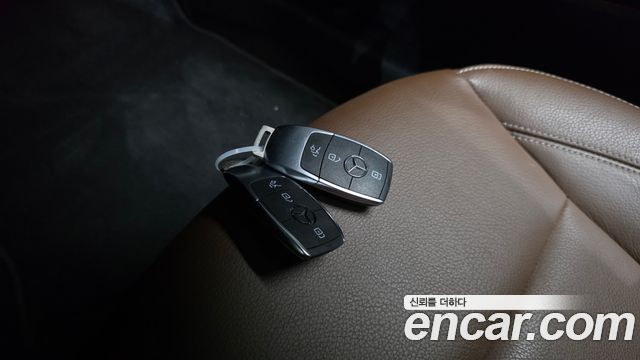 Mercedes-Benz CLA-Class 2022 — photo 20