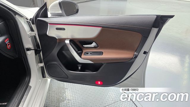 Mercedes-Benz CLA-Class 2022 — photo 15