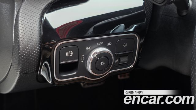 Mercedes-Benz CLA-Class 2022 — photo 28