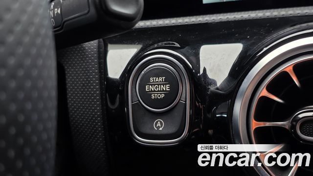 Mercedes-Benz CLA-Class 2022 — photo 29