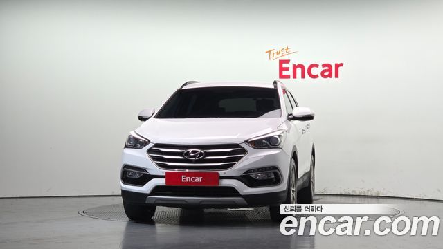 Hyundai Santafe 2016 — photo 3