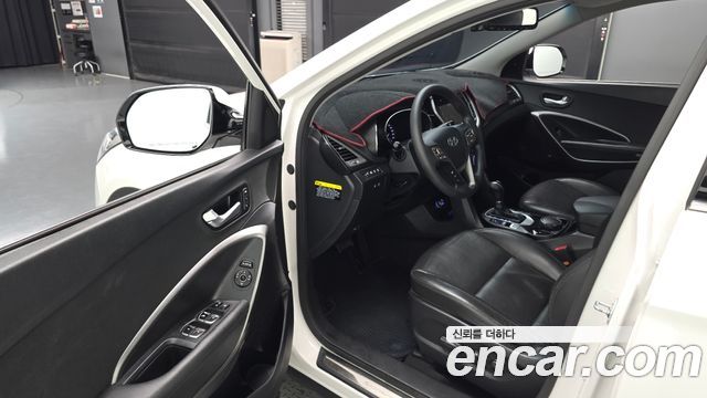 Hyundai Santafe 2016 — photo 10