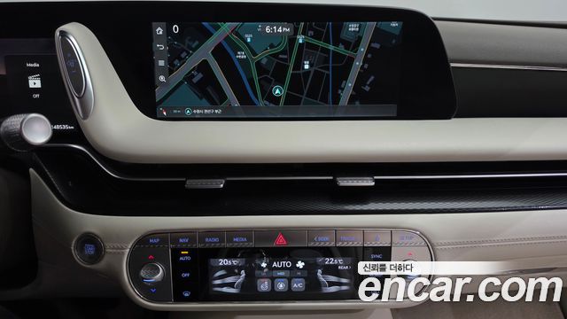Genesis G90 2022 — photo 18