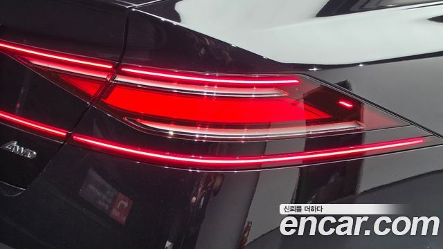 Genesis G90 2022 — photo 9