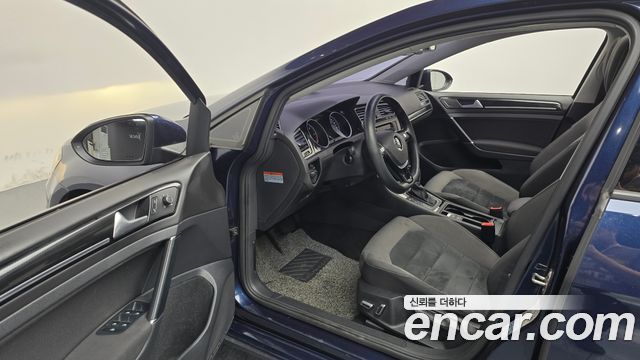 Volkswagen Golf 2015 — photo 10