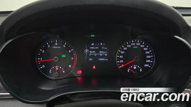Kia K5 2016 — photo 8