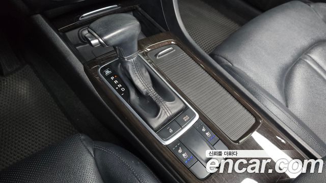Kia K5 2016 — photo 9