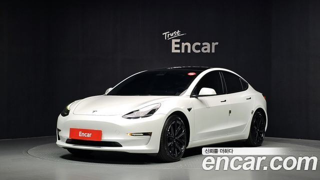 Tesla Model 3 2022 — photo 1