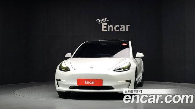Tesla Model 3 2022 — photo 3