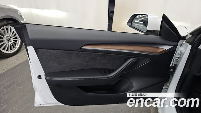 Tesla Model 3 2022 — photo 14
