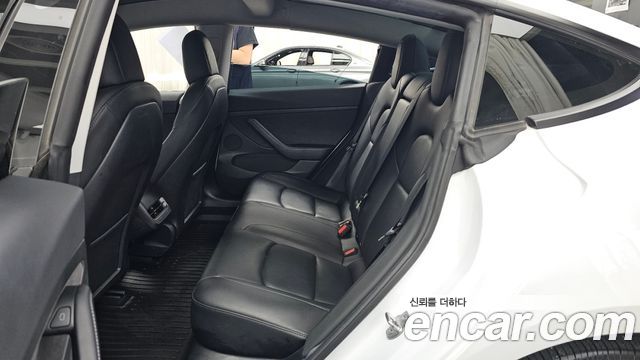 Tesla Model 3 2022 — photo 16