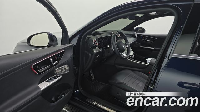 Mercedes-Benz GLC-Class 2024 — photo 13