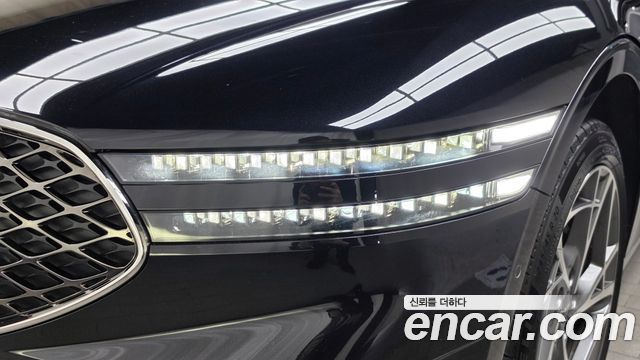 Genesis G90 2022 — photo 8