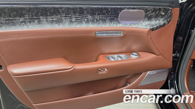 Genesis G90 2022 — photo 14