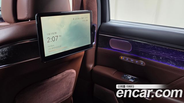 Genesis G90 2022 — photo 29