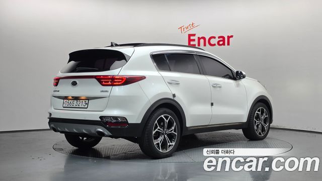 Kia Sportage 2019 — photo 2