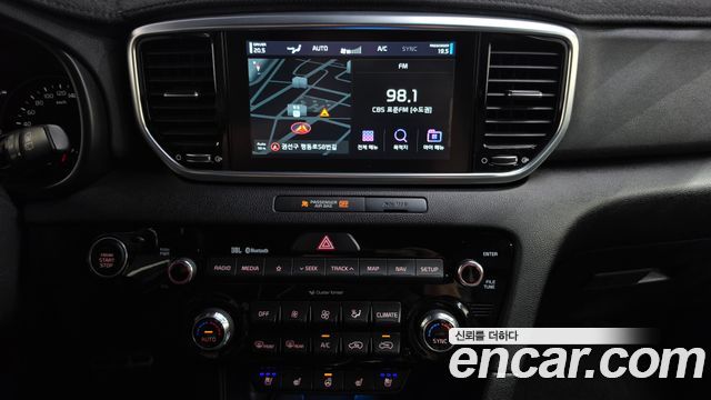 Kia Sportage 2019 — photo 18