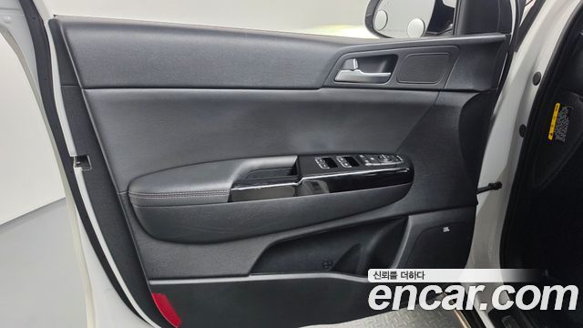 Kia Sportage 2019 — photo 14