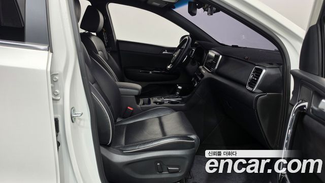Kia Sportage 2019 — photo 16