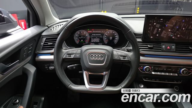 Audi Q5 2022 — photo 19