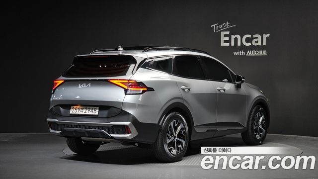 Kia Sportage 2022 — photo 2