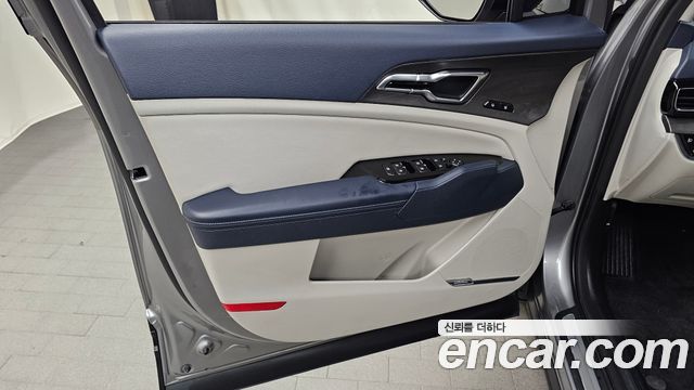 Kia Sportage 2022 — photo 14