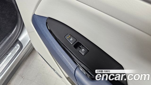 Kia Sportage 2022 — photo 28