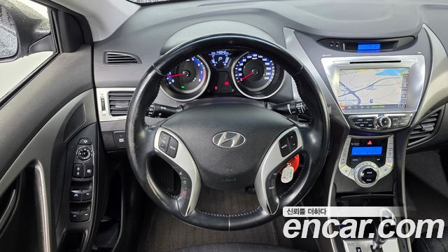 Hyundai AVANTE 2012 — photo 14