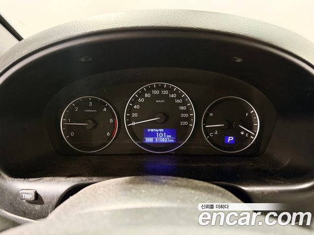 Hyundai Starex 2017 — photo 5